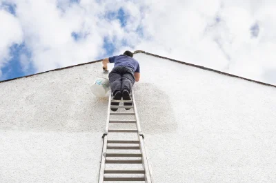 Peinture extérieure au Bourguet — façades et ravalement